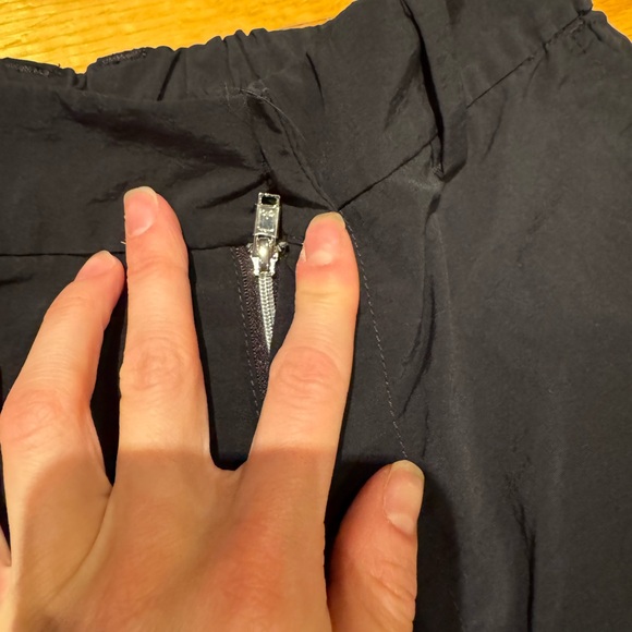 Alo Yoga High Waist Street Smart Trouser Black Nylon Pants - Picture 5 of 12